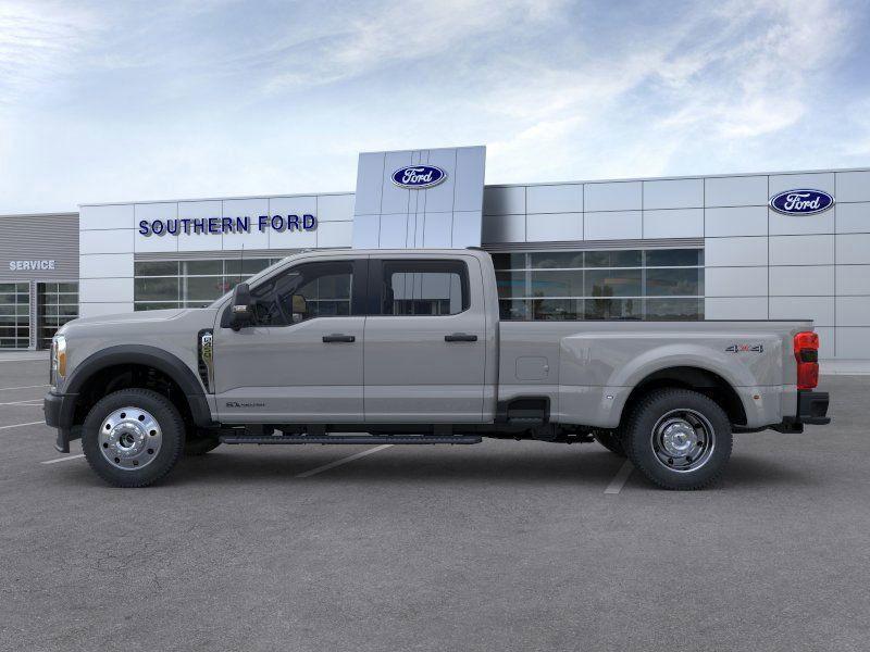 new 2025 Ford F-450 car, priced at $66,515
