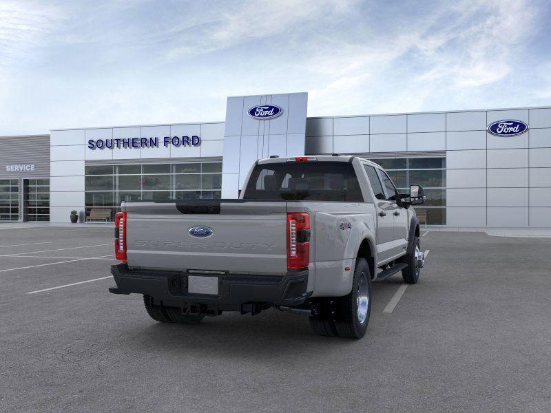 new 2025 Ford F-450 car, priced at $66,515