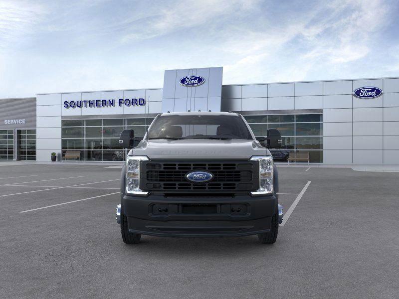 new 2025 Ford F-450 car, priced at $66,515