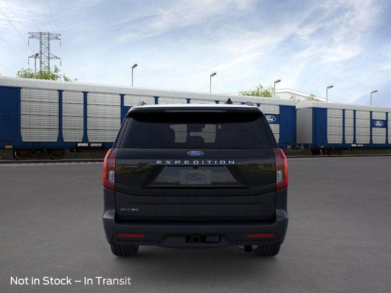 new 2025 Ford Expedition car, priced at $73,585