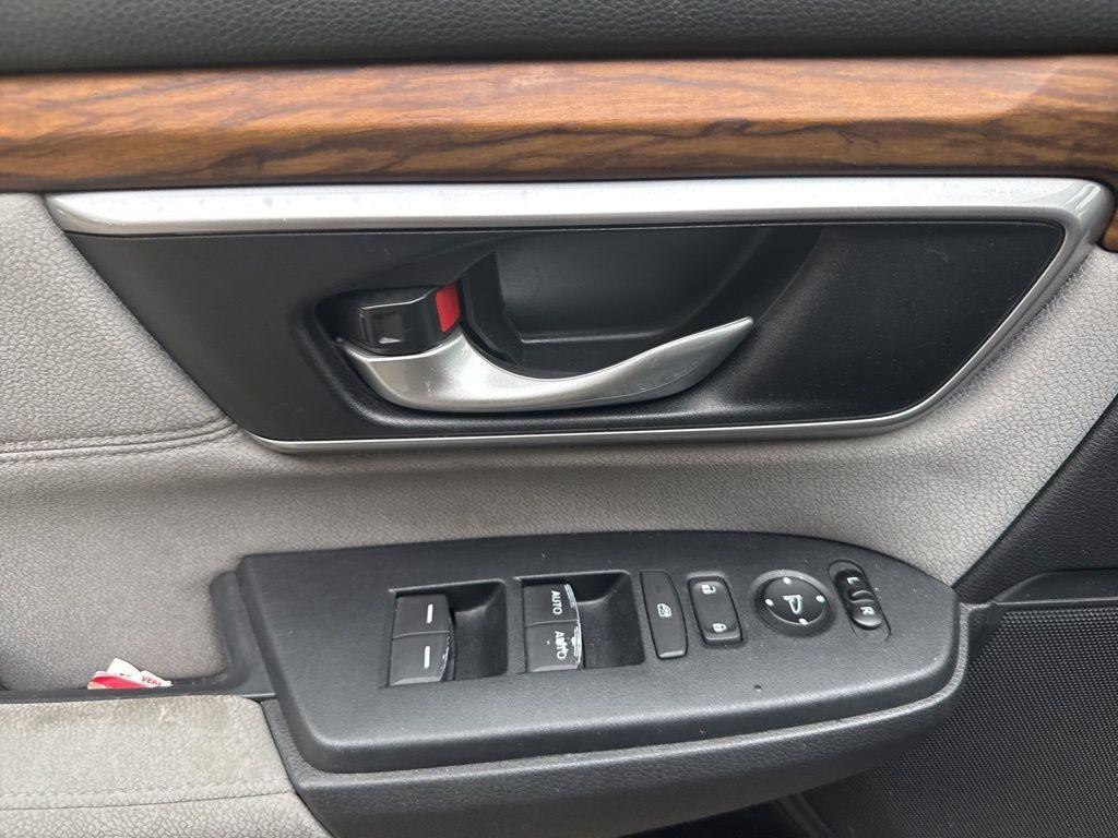 used 2017 Honda CR-V car, priced at $18,334