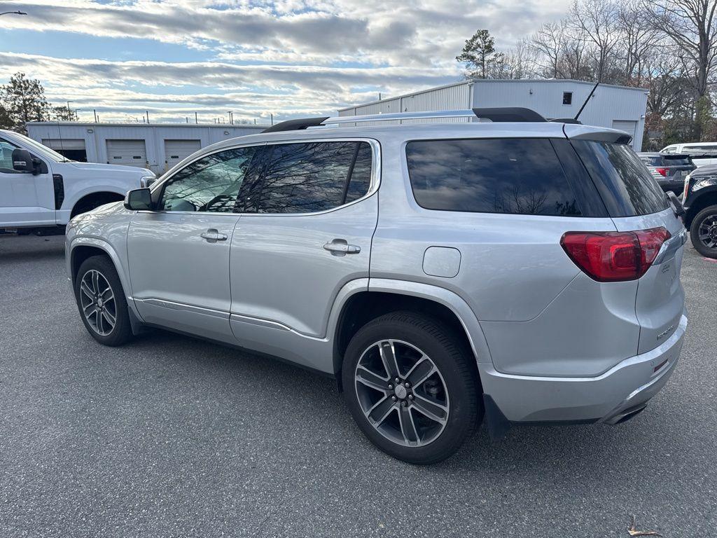 used 2019 GMC Acadia car, priced at $21,875