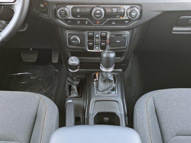 new 2025 Jeep Wrangler car, priced at $38,499