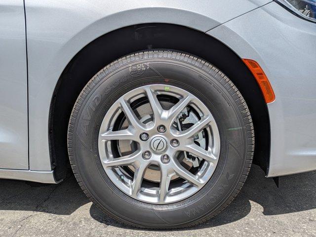 new 2026 Chrysler Pacifica car, priced at $40,499