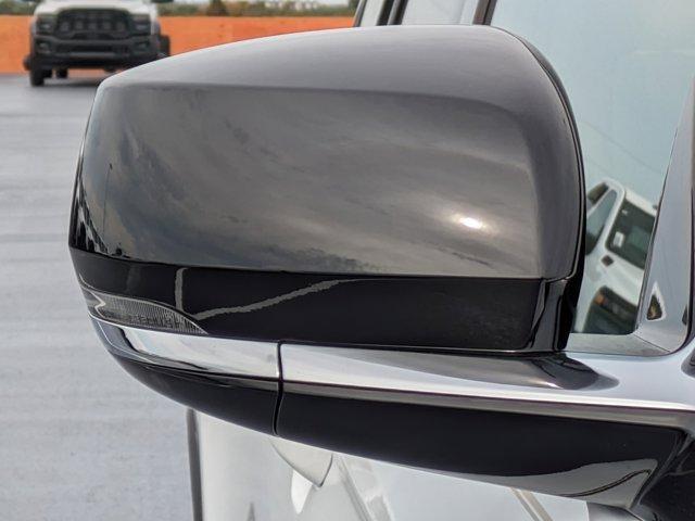 new 2025 Jeep Grand Cherokee car, priced at $36,998