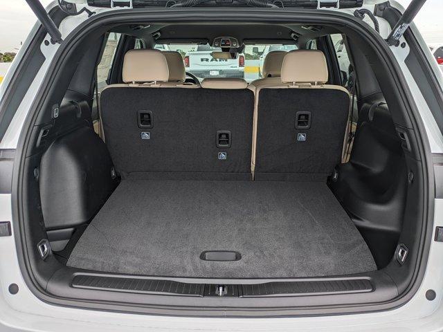 new 2025 Jeep Grand Cherokee car, priced at $36,998