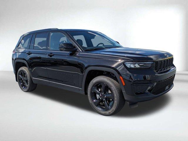 new 2025 Jeep Grand Cherokee car, priced at $38,988