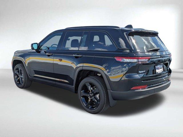 new 2025 Jeep Grand Cherokee car, priced at $38,988