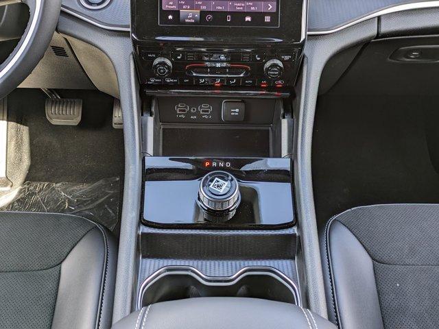 new 2025 Jeep Grand Cherokee car, priced at $38,988