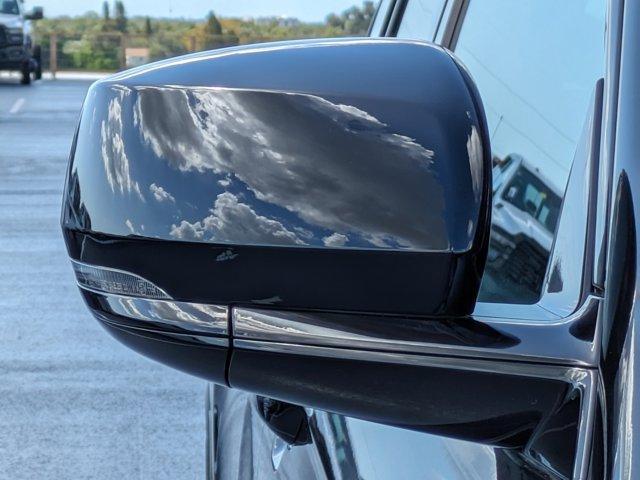 new 2025 Jeep Grand Cherokee car, priced at $38,988