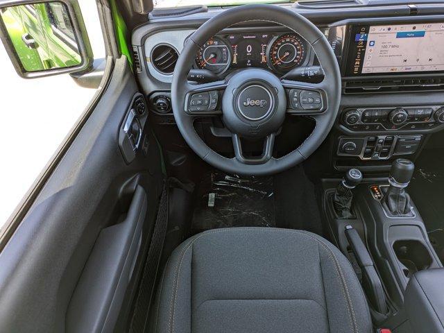 new 2025 Jeep Gladiator car, priced at $39,899