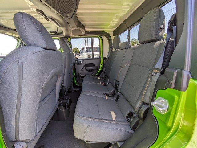 new 2025 Jeep Gladiator car, priced at $39,899