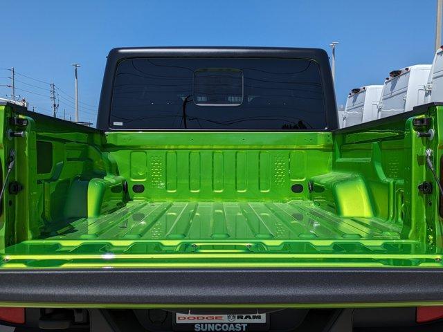 new 2025 Jeep Gladiator car, priced at $39,899