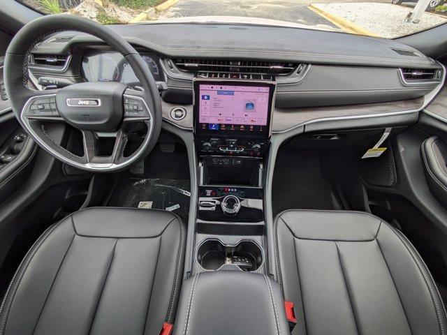 new 2025 Jeep Grand Cherokee L car, priced at $37,688