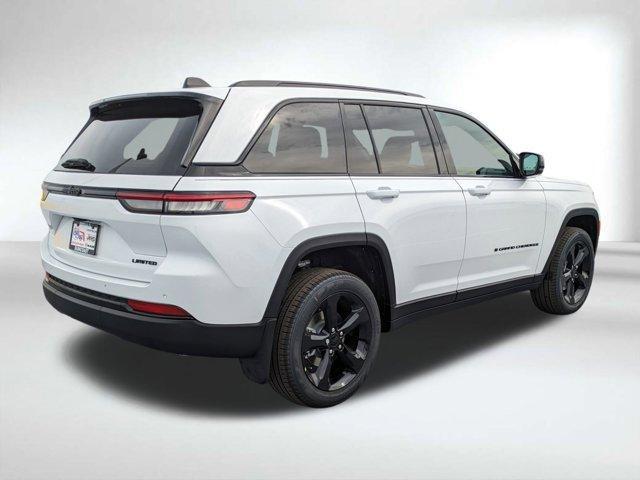 new 2025 Jeep Grand Cherokee car, priced at $39,577