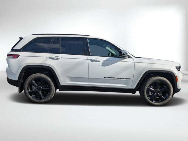 new 2024 Jeep Grand Cherokee car, priced at $50,777