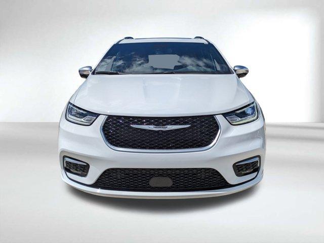 new 2026 Chrysler Pacifica car, priced at $51,998