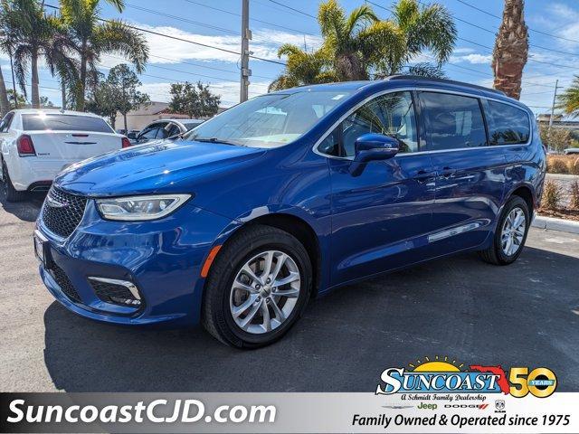 used 2021 Chrysler Pacifica car, priced at $20,986