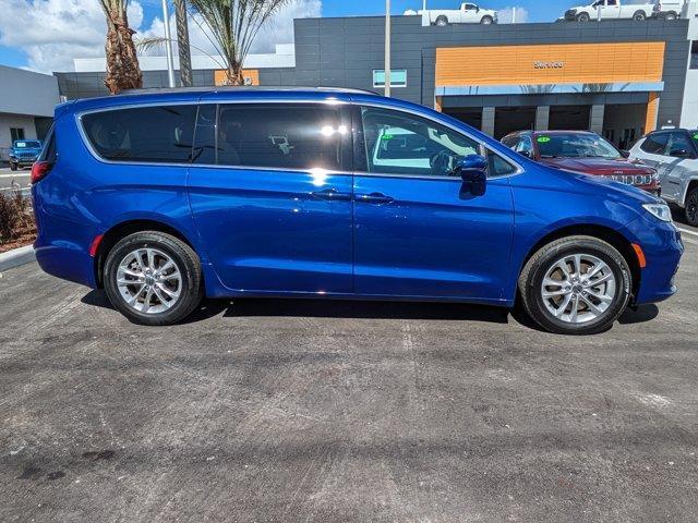 used 2021 Chrysler Pacifica car, priced at $20,986