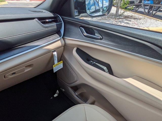 new 2025 Jeep Grand Cherokee L car, priced at $39,796