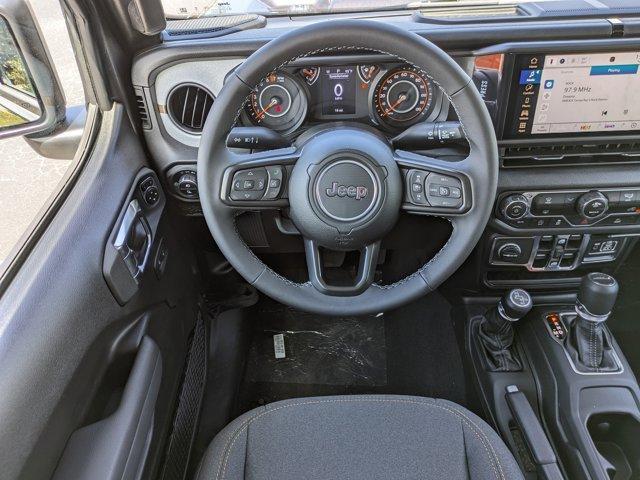 new 2025 Jeep Gladiator car, priced at $43,557