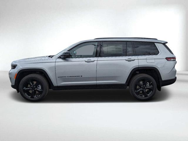 new 2024 Jeep Grand Cherokee L car, priced at $42,454