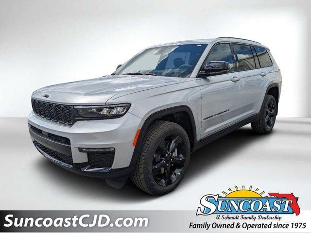 new 2024 Jeep Grand Cherokee L car, priced at $41,704