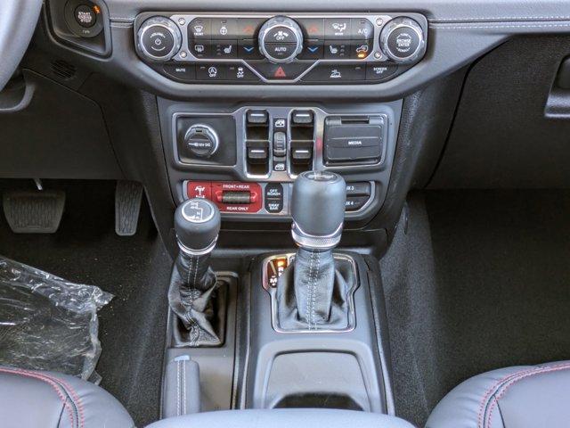 new 2025 Jeep Wrangler car, priced at $55,996