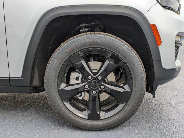 new 2025 Jeep Grand Cherokee car, priced at $39,910