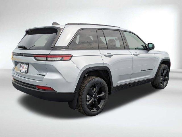 new 2025 Jeep Grand Cherokee car, priced at $39,910