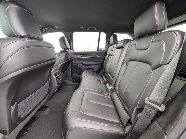 new 2025 Jeep Grand Cherokee car, priced at $39,910