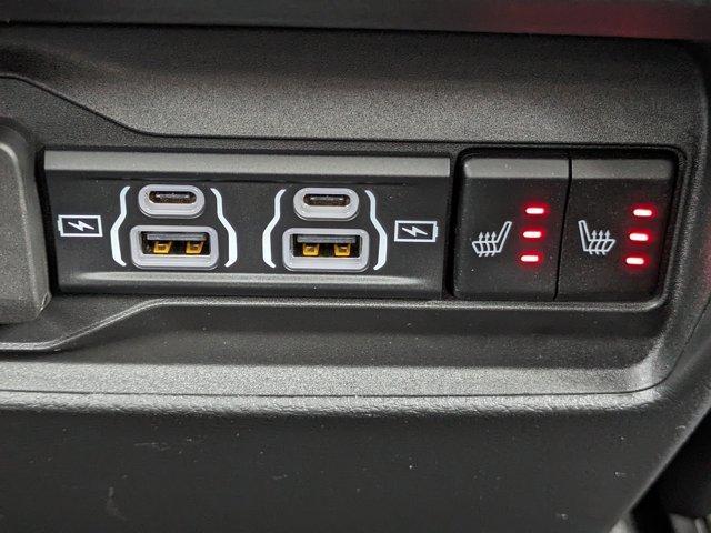 new 2025 Jeep Grand Cherokee car, priced at $39,910