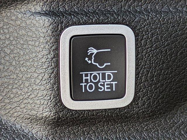 new 2025 Jeep Grand Cherokee L car, priced at $39,289