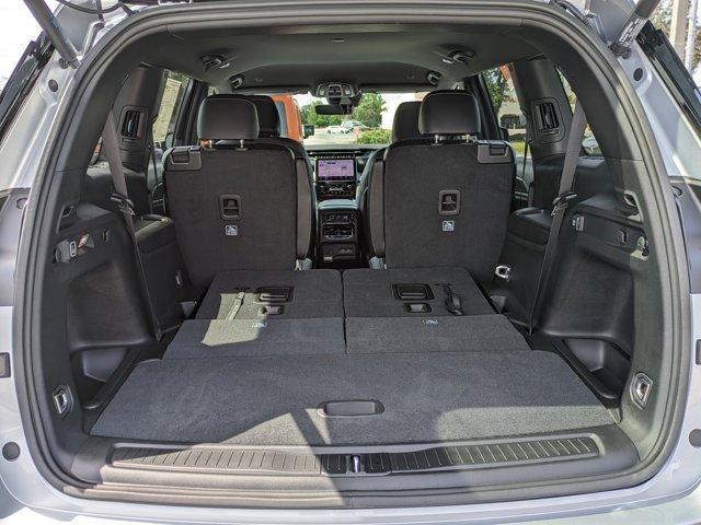 new 2025 Jeep Grand Cherokee L car, priced at $39,289