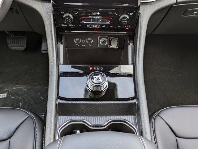 new 2025 Jeep Grand Cherokee L car, priced at $39,289