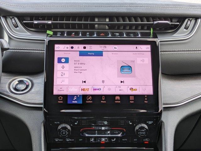 new 2025 Jeep Grand Cherokee L car, priced at $39,289