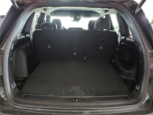 new 2025 Jeep Grand Cherokee car, priced at $38,928