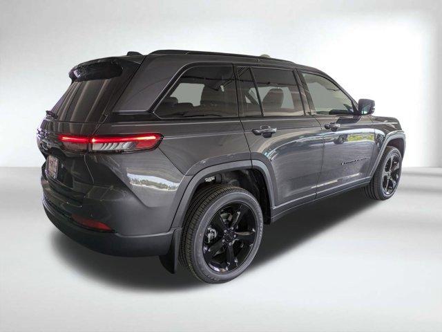 new 2025 Jeep Grand Cherokee car, priced at $38,928