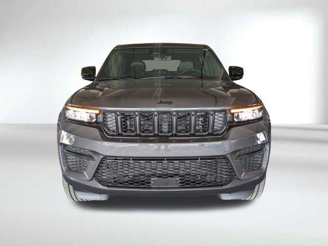 new 2025 Jeep Grand Cherokee car, priced at $38,928