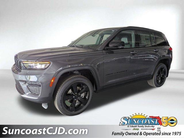 new 2025 Jeep Grand Cherokee car, priced at $38,928