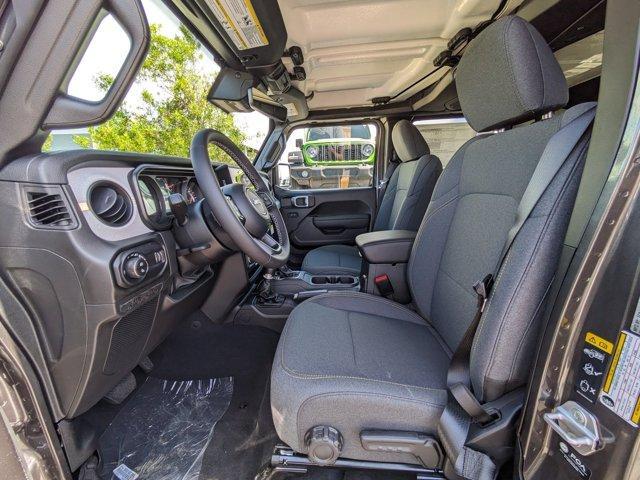 new 2025 Jeep Gladiator car, priced at $42,133