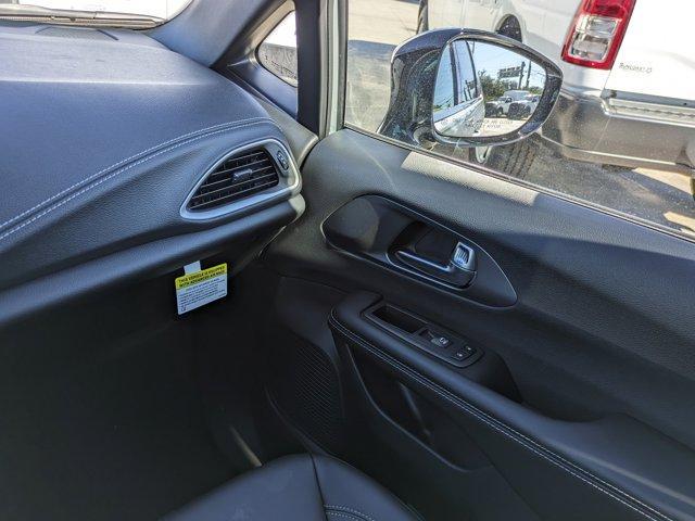 new 2026 Chrysler Pacifica car, priced at $44,575