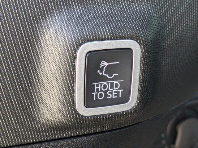 new 2025 Jeep Grand Cherokee car, priced at $41,986