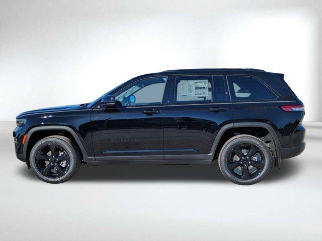 new 2025 Jeep Grand Cherokee car, priced at $41,986