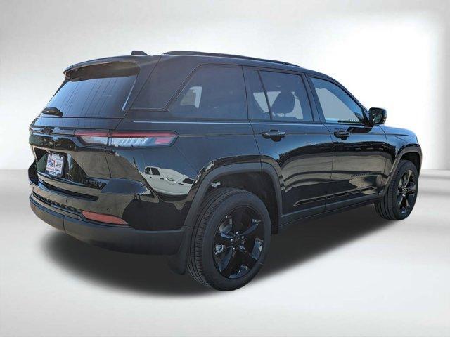 new 2025 Jeep Grand Cherokee car, priced at $41,986
