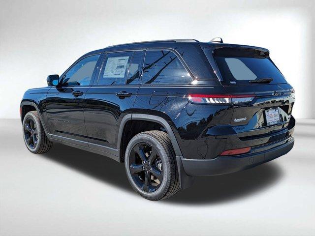 new 2025 Jeep Grand Cherokee car, priced at $41,986