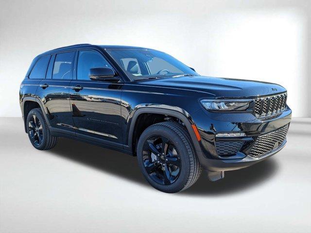 new 2025 Jeep Grand Cherokee car, priced at $41,986