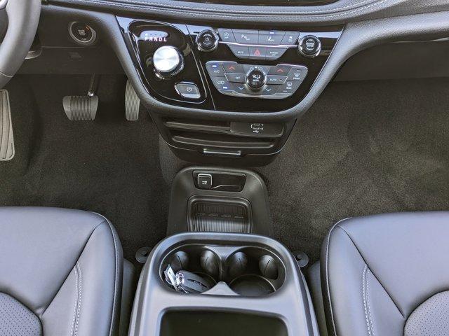 new 2026 Chrysler Pacifica car, priced at $40,927