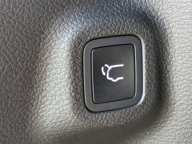 new 2026 Jeep Compass car, priced at $33,289