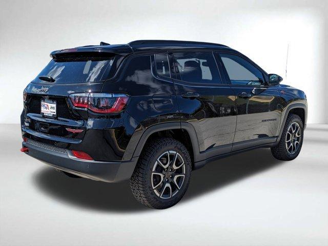 new 2026 Jeep Compass car, priced at $33,289